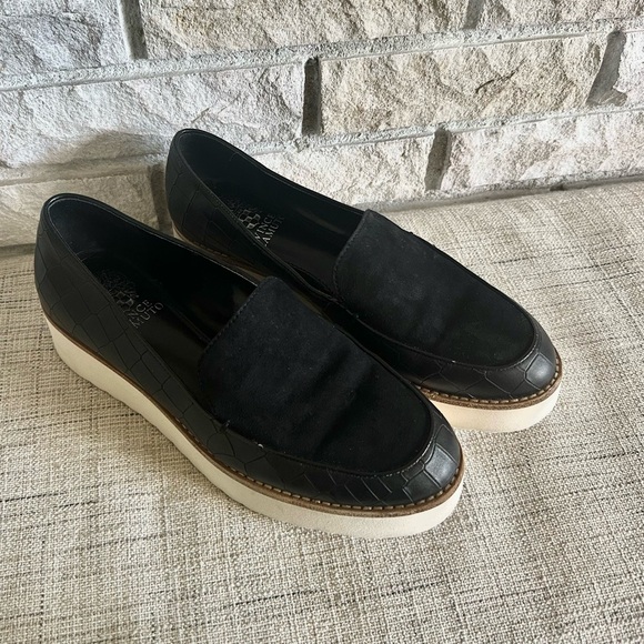Vince Camuto Black Platform Loafers Croc Embossed | 7.5 | Preppy | Normcore - Picture 3 of 5